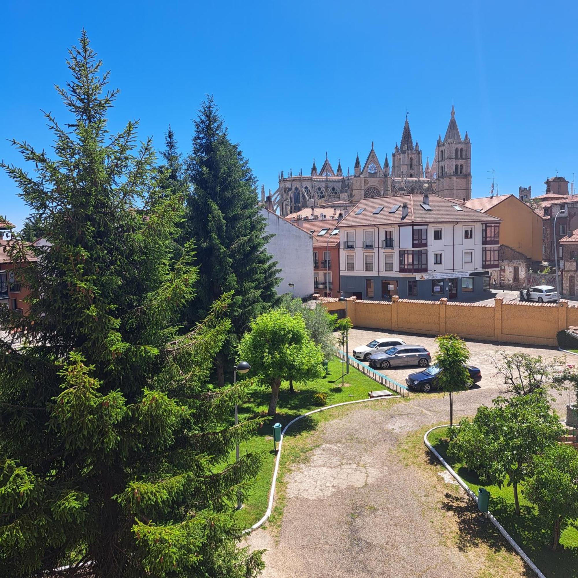 Hotel Miresileon
